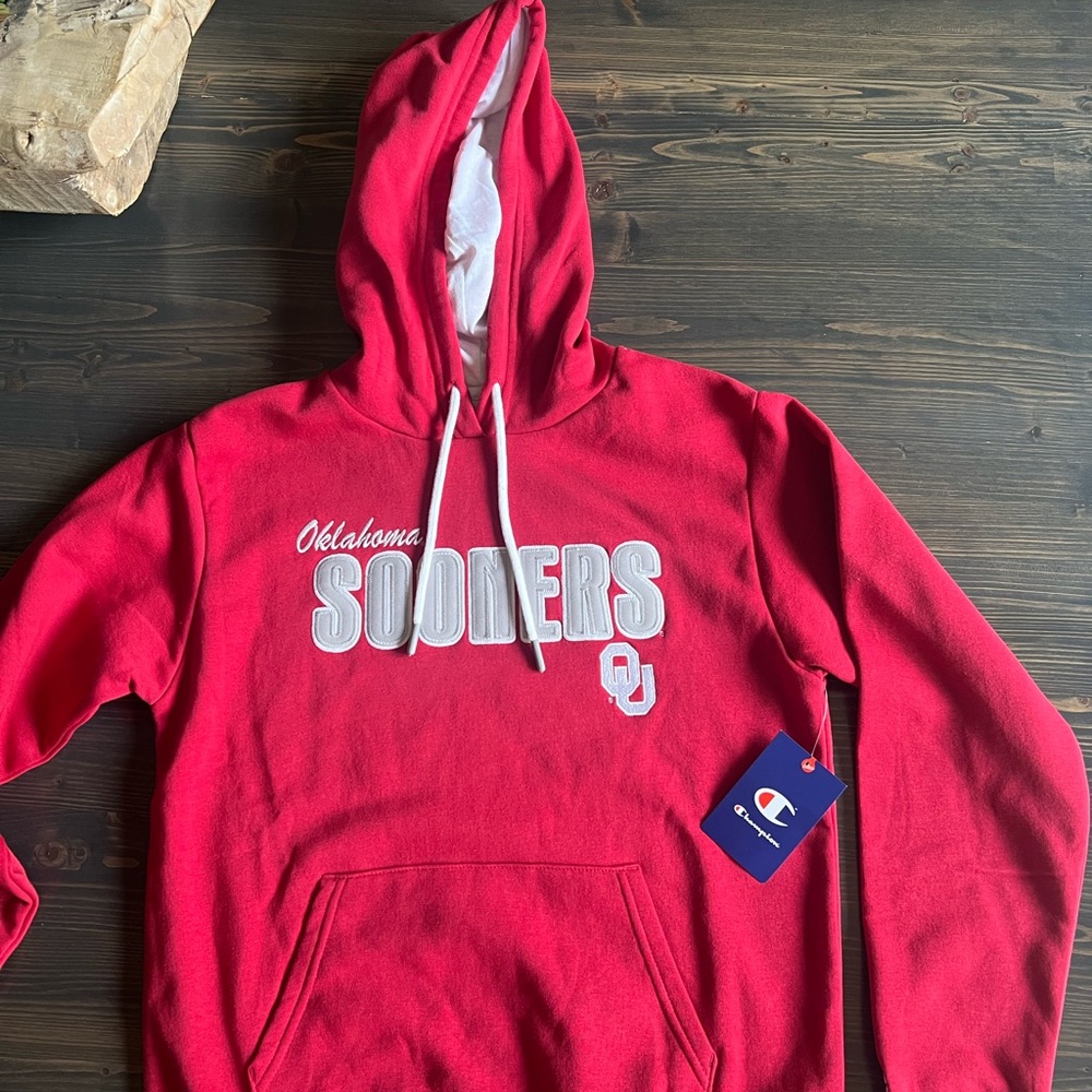 OU Red Hoodie Medium- NWT